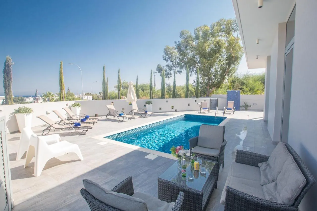 Polymnia Luxury Villas Protaras