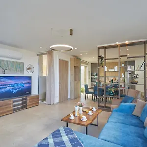 Villa Vie Bleu, Protaras