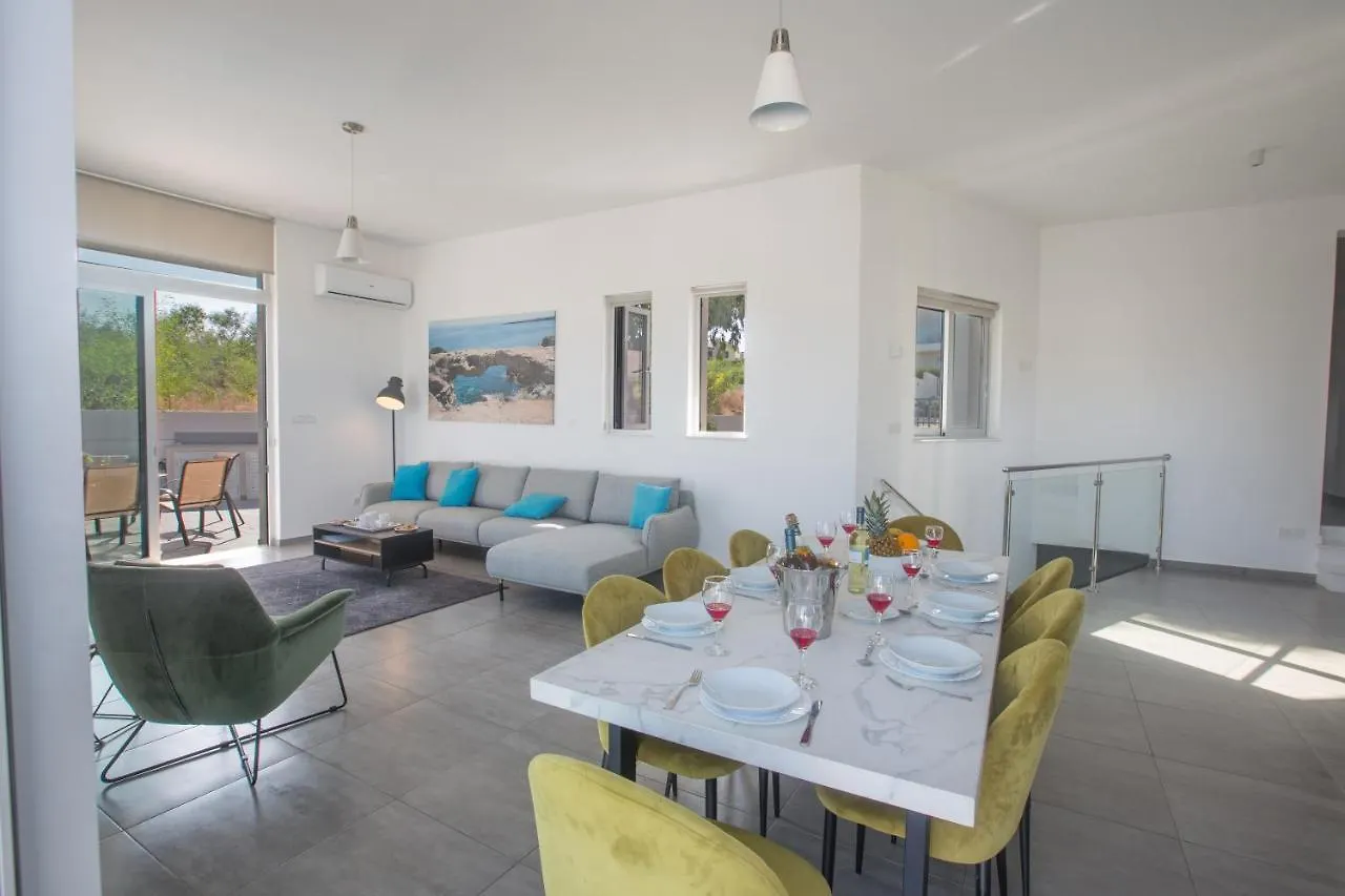 Polymnia Luxury Villas Protaras