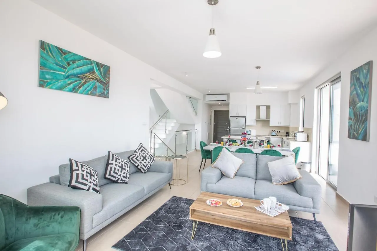 Polymnia Luxury Villas Protaras